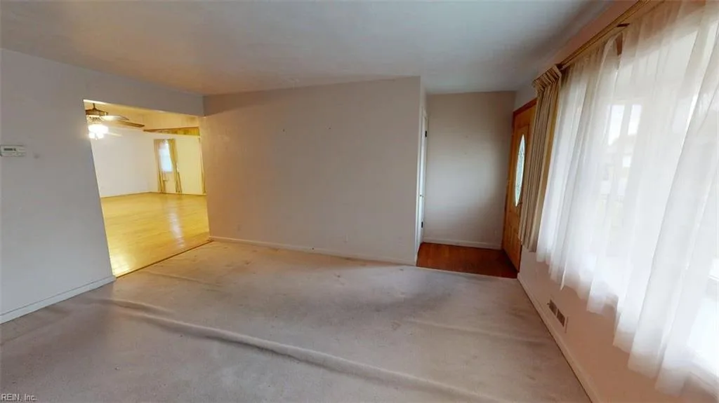 2439 Jasper CT, NORFOLK VA 23518 - Photo 3