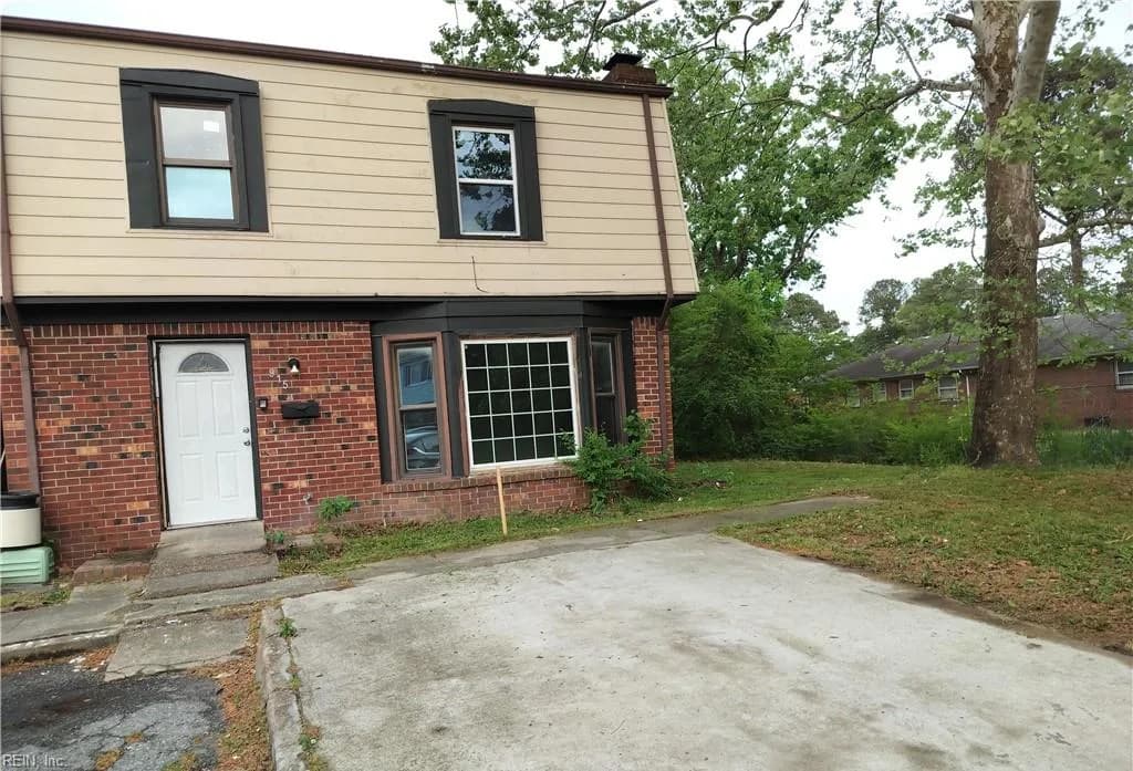 915 Harbour North DR, CHESAPEAKE VA 23320 - Photo 2