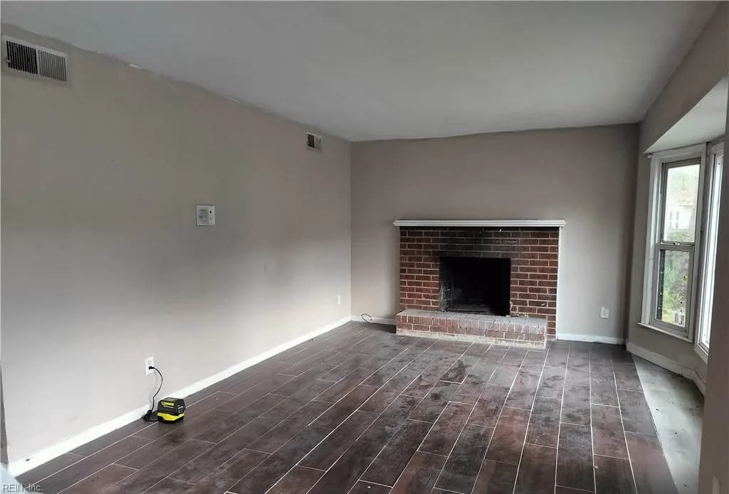 915 Harbour North DR, CHESAPEAKE VA 23320 - Photo 5