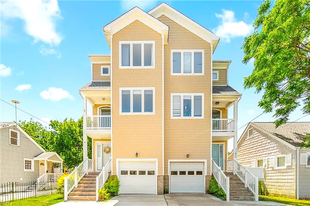 1143 W Ocean View AVE #A, Norfolk — 3 bed Residential, 1,729 sqft