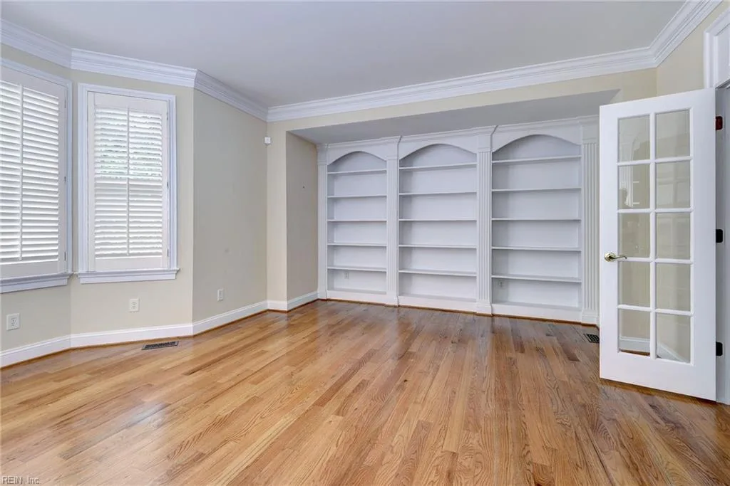 3805 Abington PARK, WILLIAMSBURG VA 23188 - Photo 5