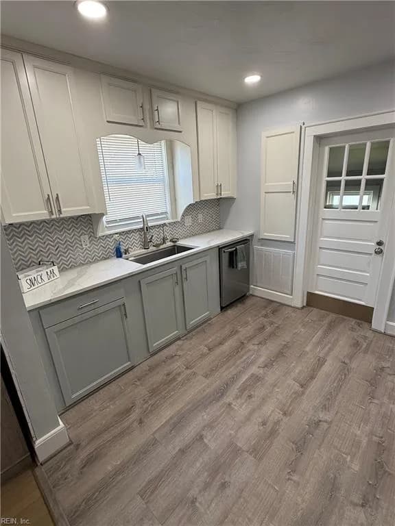2724 Vimy Ridge AVE, NORFOLK VA 23509 - Photo 5