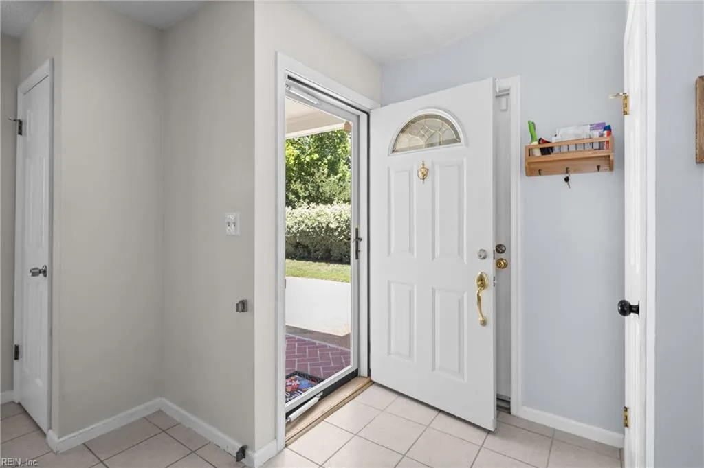 1321 Hamill LN, CHESAPEAKE VA 23320 - Photo 5