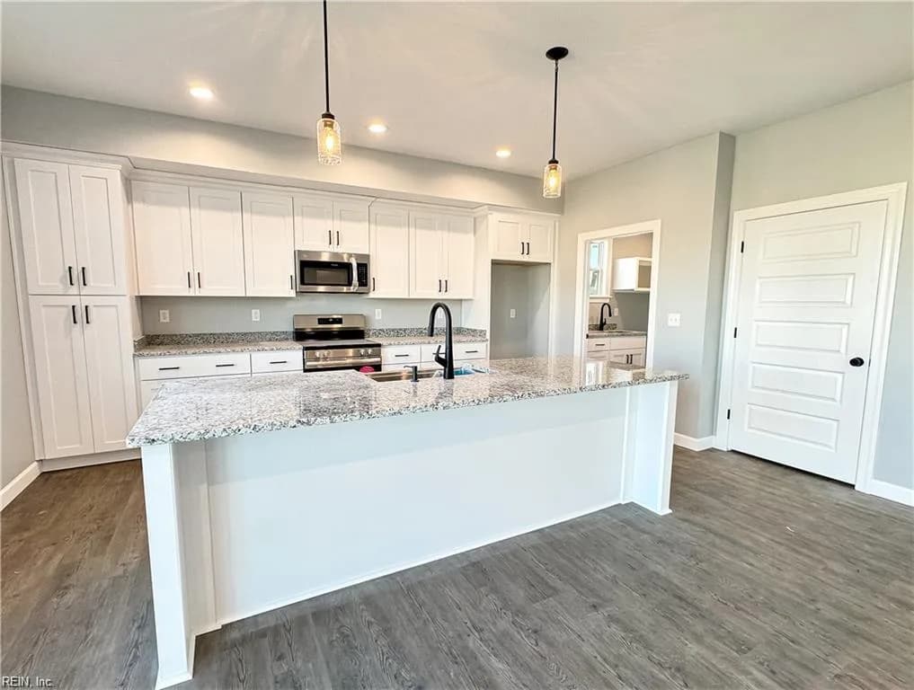 108 Wiley DR, ELIZABETHCITY NC 27909 - Photo 5