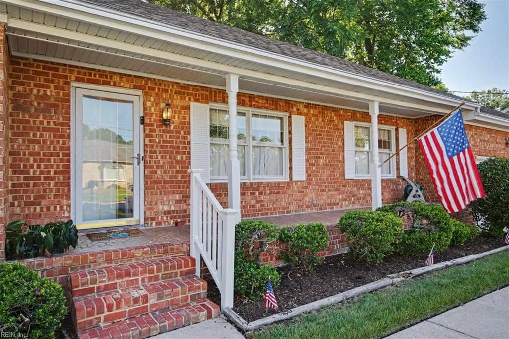 637 Reasor DR, VIRGINIABEACH VA 23464 - Photo 3
