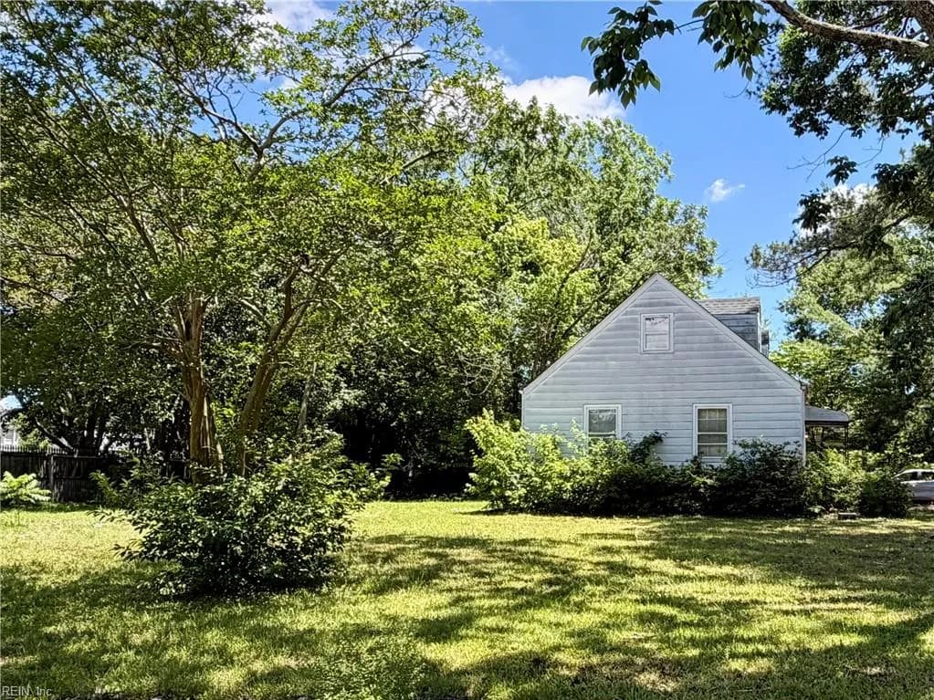 8 Van Patton PL, PORTSMOUTH VA 23701 - Photo 3