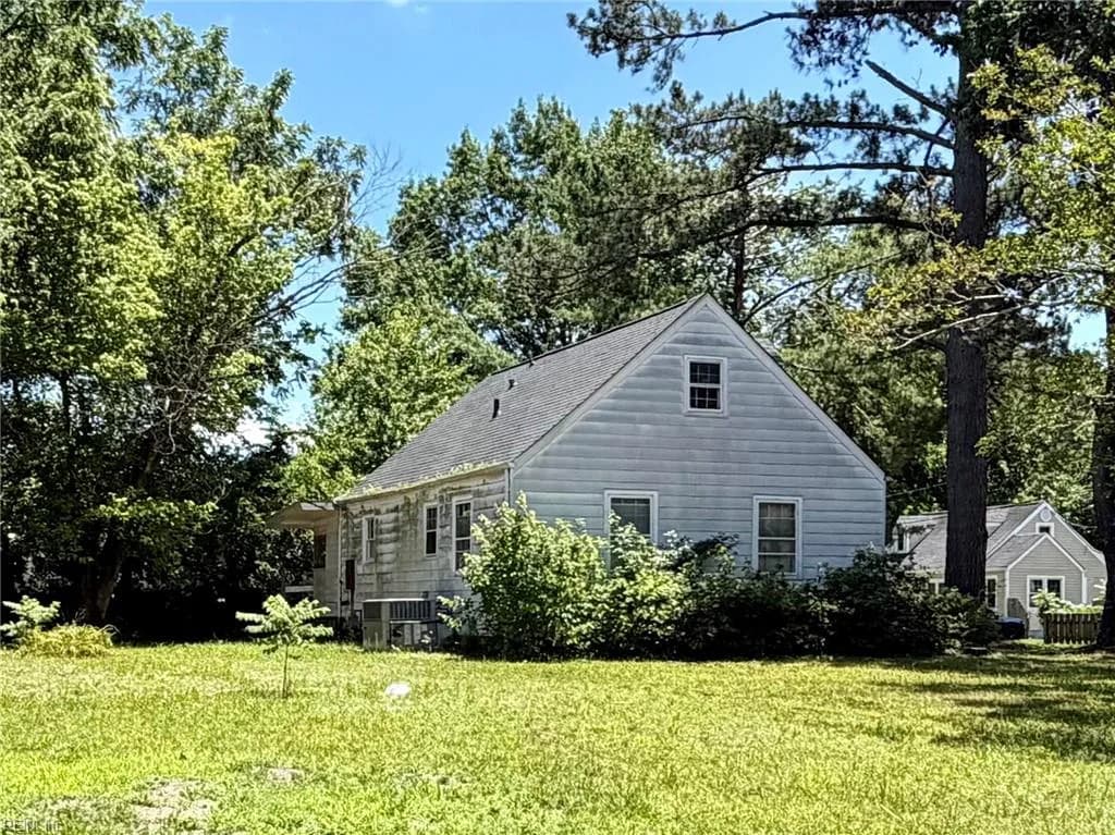 8 Van Patton PL, PORTSMOUTH VA 23701 - Photo 4