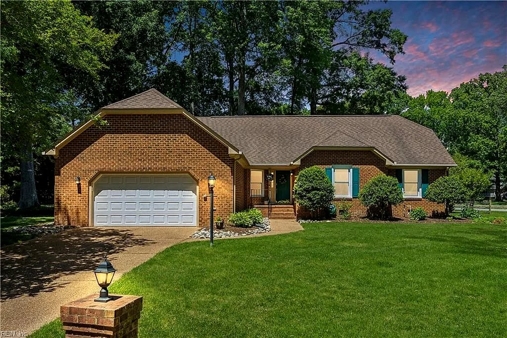100 Quantico LOOP, Yorktown — 4 bed Residential, 2,165 sqft