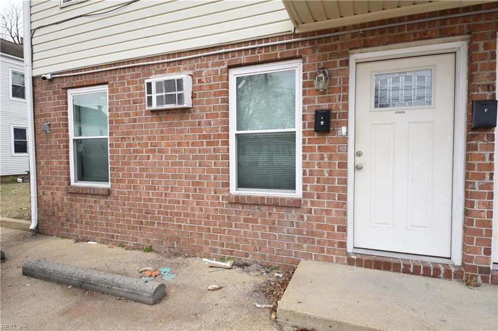405 Clifton ST #A, NORFOLK VA 23523 - Photo 5