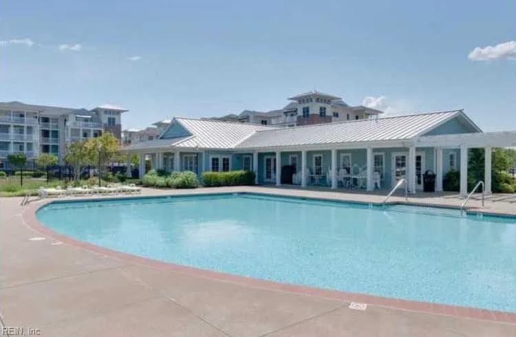 8275 Captains WAY, NORFOLK VA 23518 - Photo 5
