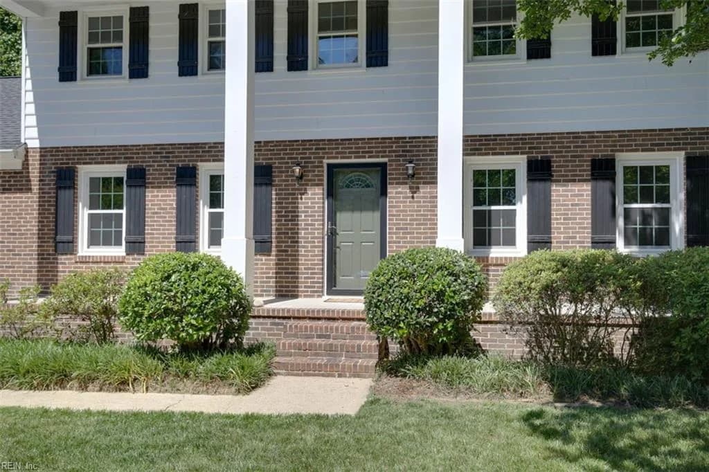 11 Kathy DR, POQUOSON VA 23662 - Photo 4