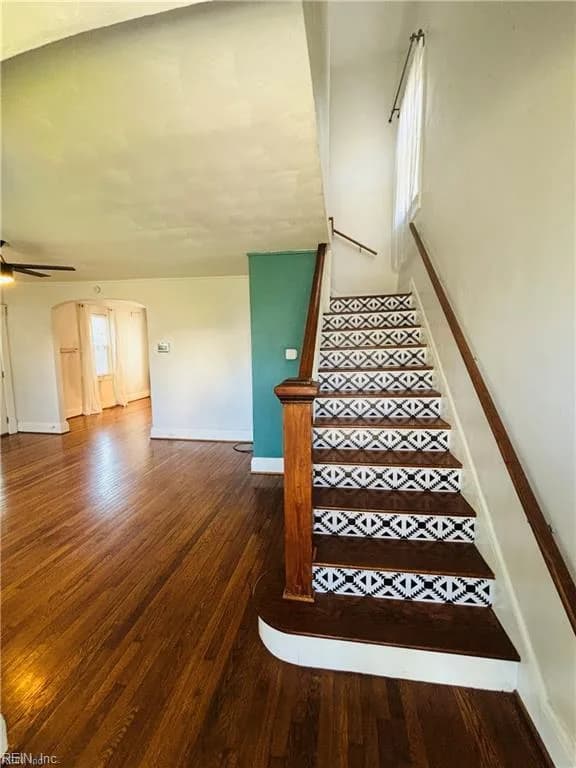 3653 Nottaway ST, NORFOLK VA 23513 - Photo 3
