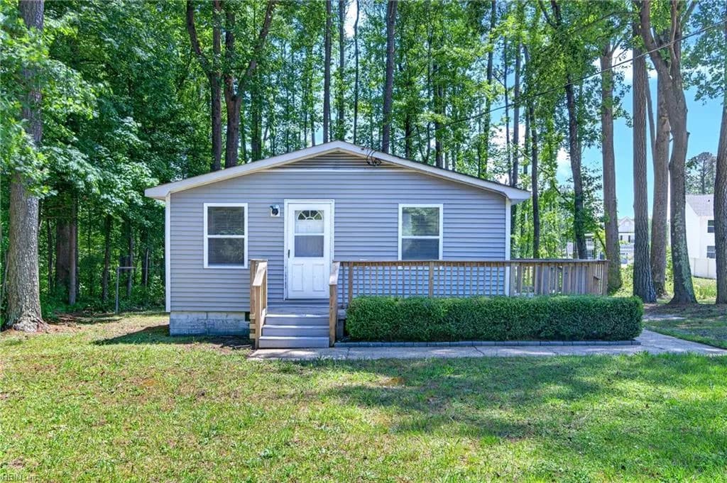 1616 Baptist RD, YORKTOWN VA 23690 - Photo 4