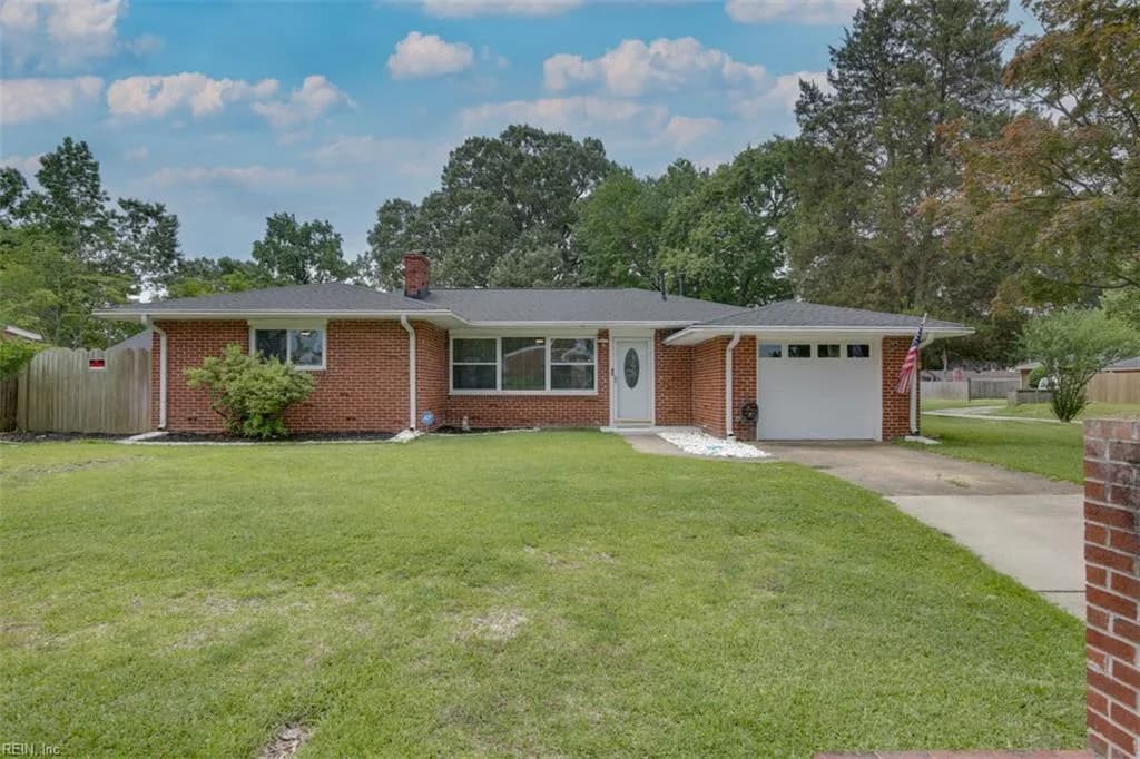 4324 Emporia AVE, CHESAPEAKE VA 23325 - Photo 2
