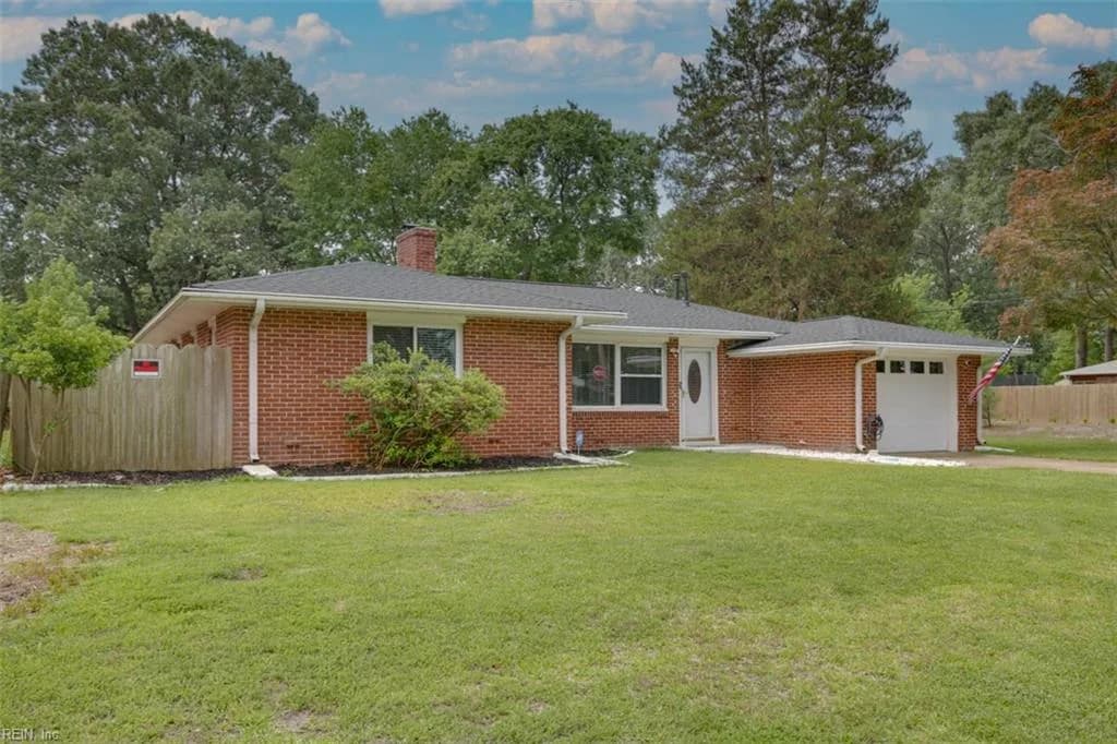 4324 Emporia AVE, CHESAPEAKE VA 23325 - Photo 4