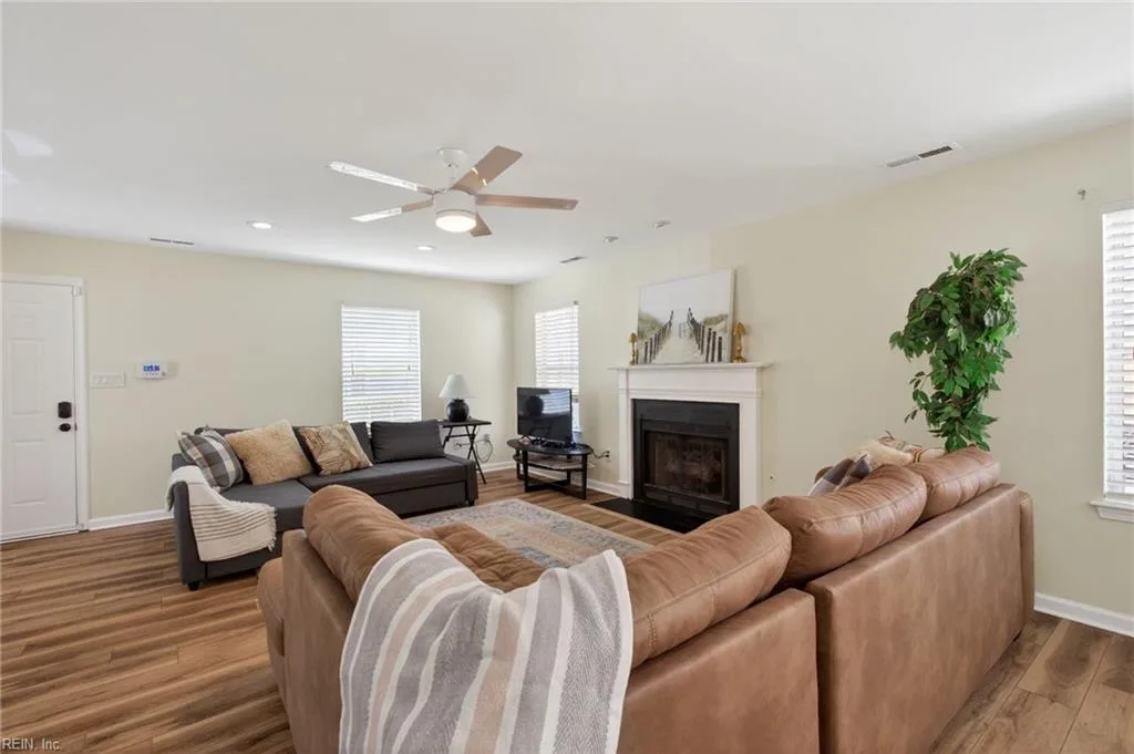 5500 Fountain CT, VIRGINIABEACH VA 23462 - Photo 5