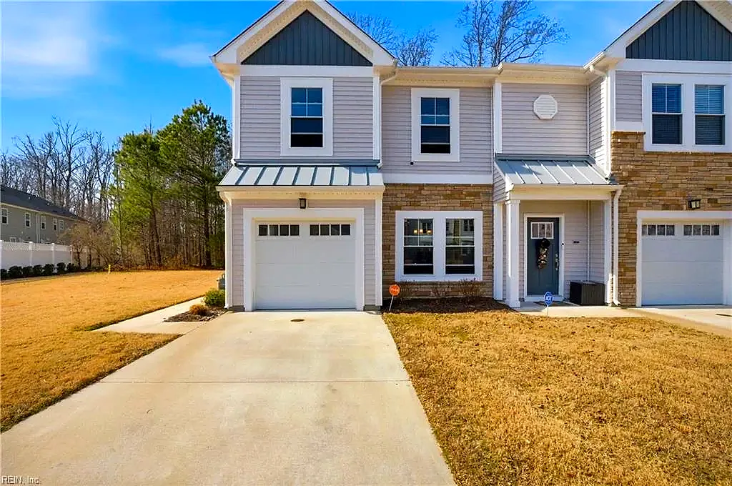 1002 Opal ST #104, SUFFOLK VA 23435
