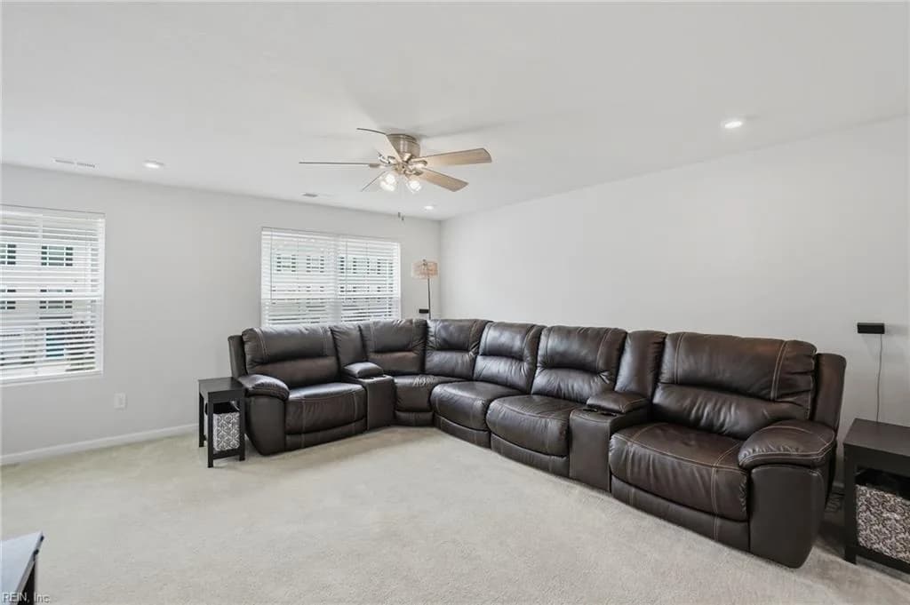 34 Clara CT, SUFFOLK VA 23434 - Photo 4