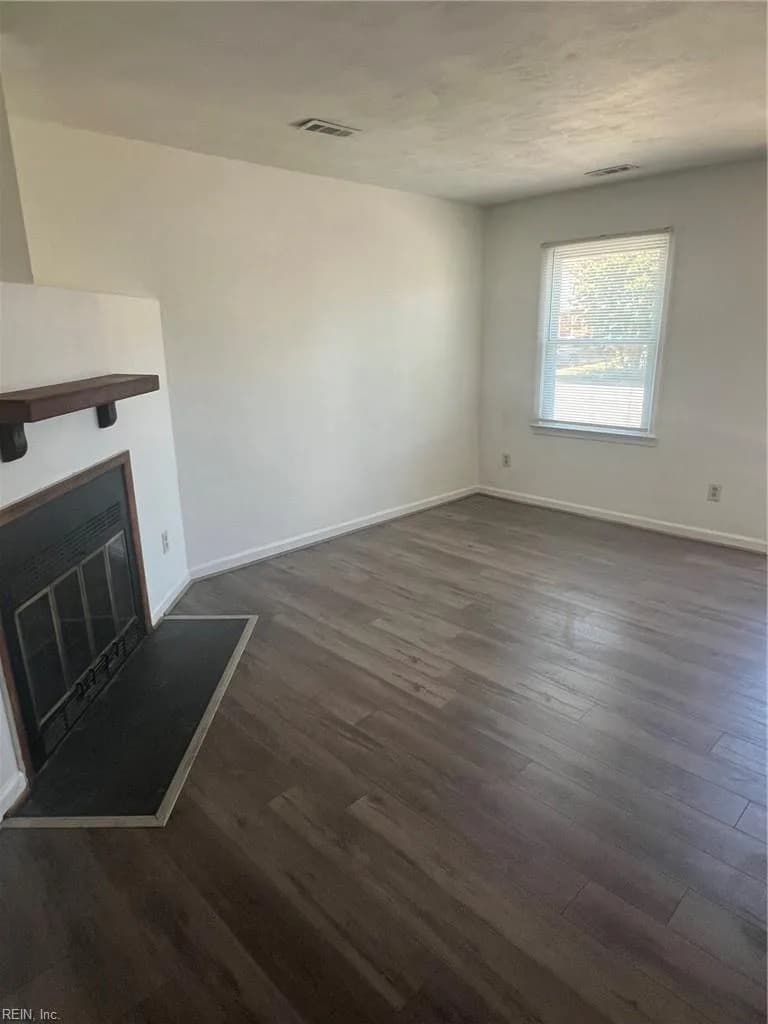 5547 Lynbrook LNDG, VIRGINIABEACH VA 23462 - Photo 3