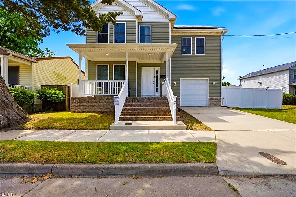 1713 Oakfield AVE, Norfolk — 4 bed Residential, 2,100 sqft