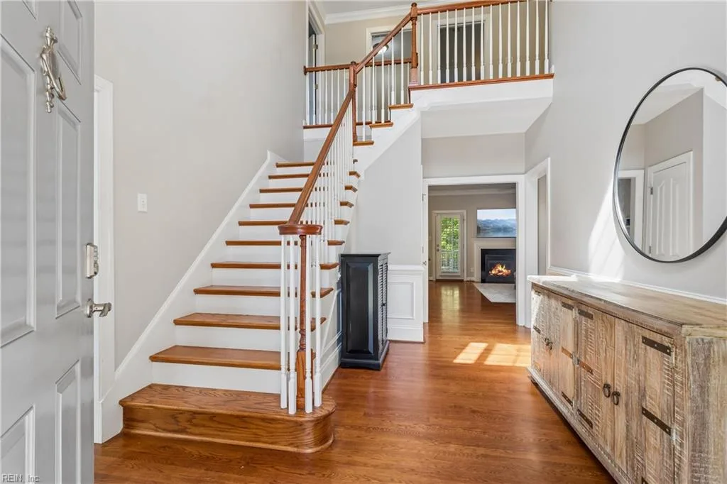 402 Pasture LN, YORKTOWN VA 23693 - Photo 4