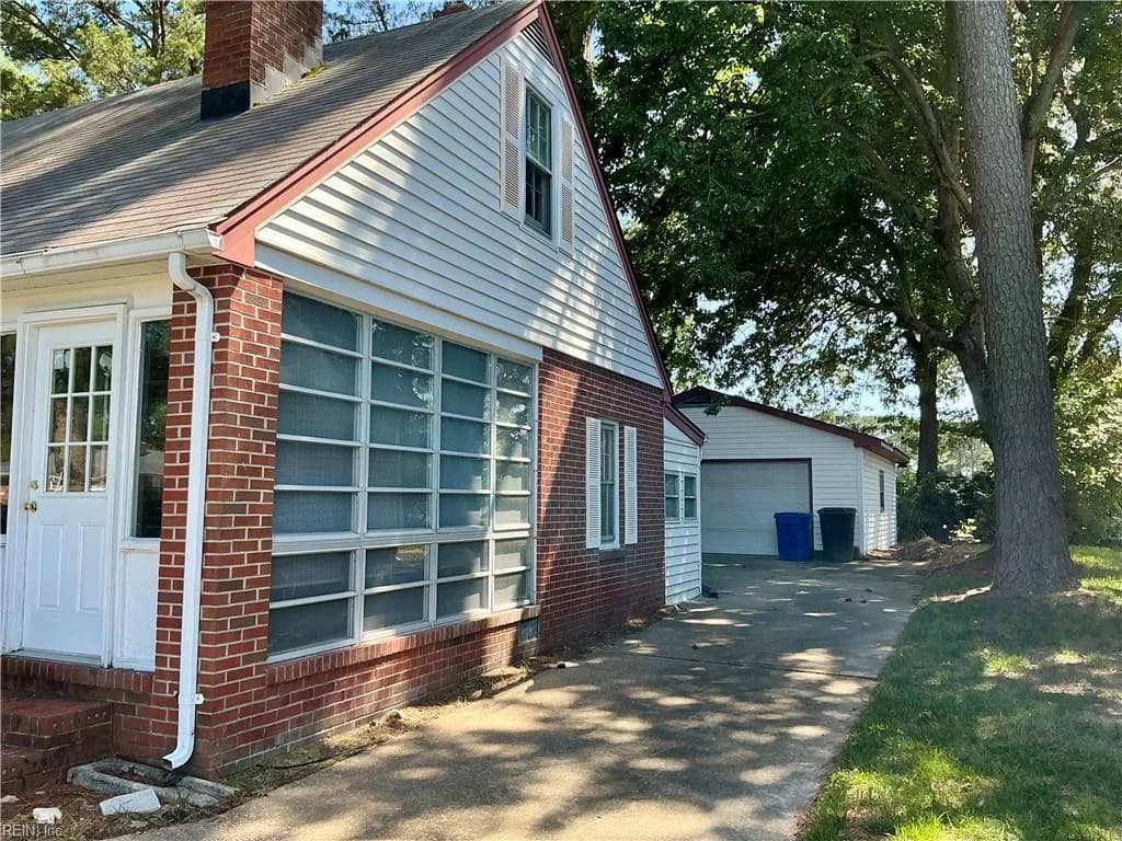 226 Mayflower RD, PORTSMOUTH VA 23701 - Photo 4
