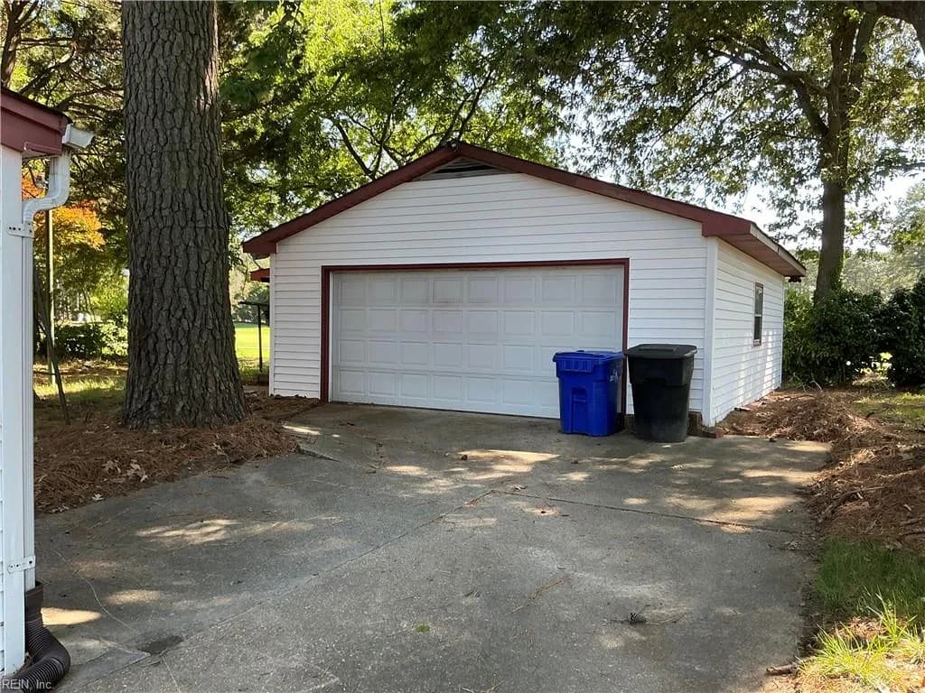 226 Mayflower RD, PORTSMOUTH VA 23701 - Photo 5