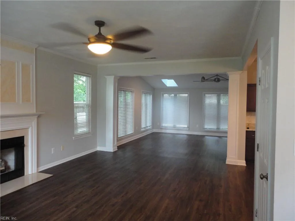 407 Triton TRCE, CHESAPEAKE VA 23323 - Photo 4