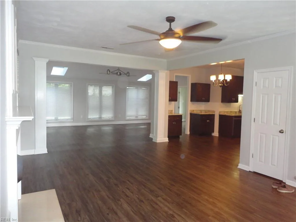 407 Triton TRCE, CHESAPEAKE VA 23323 - Photo 5