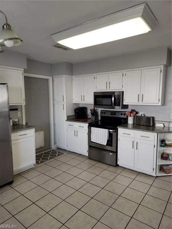 1880 Rising Sun ARCH, VIRGINIABEACH VA 23454 - Photo 5