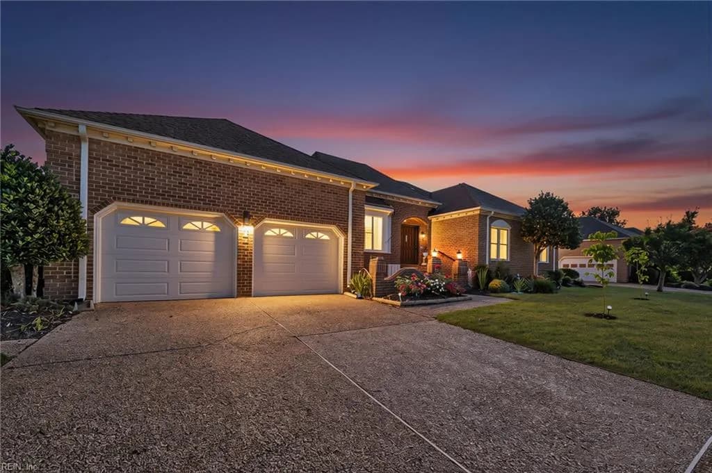 1213 Plantation Lakes CIR, CHESAPEAKE VA 23320 - Photo 5