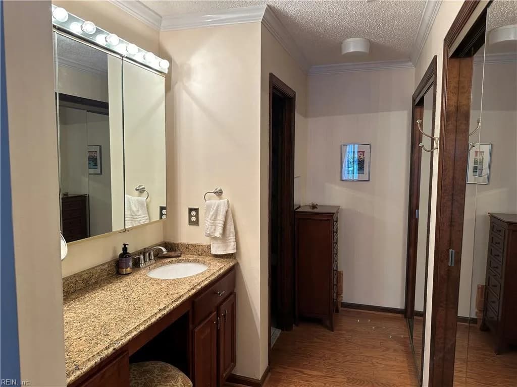 2405 Ketch CT, VIRGINIABEACH VA 23451 - Photo 2
