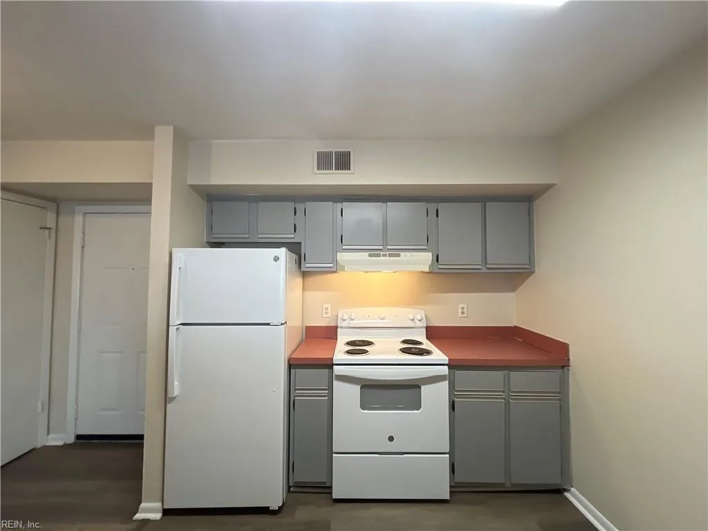 6512 N Military HWY #A01, NORFOLK VA 23518 - Photo 3