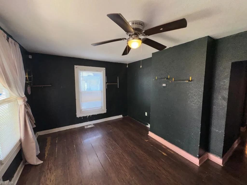 20 Dewey ST, PORTSMOUTH VA 23704 - Photo 4