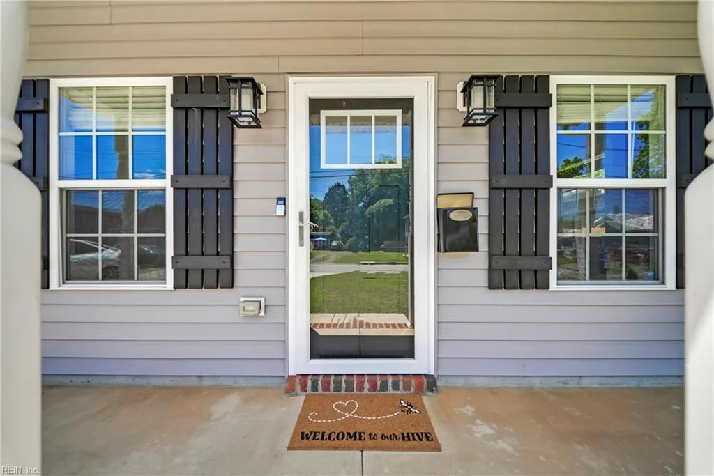 206 Raleigh AVE, SUFFOLK VA 23432 - Photo 3