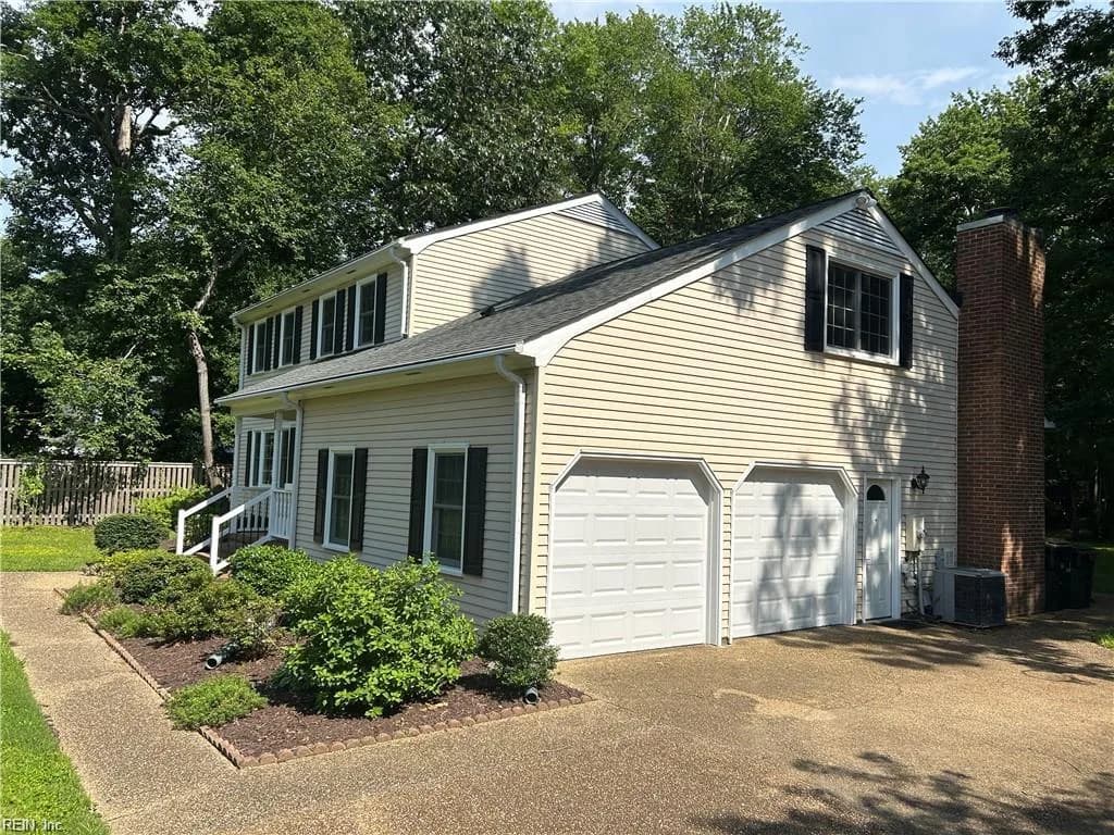 203 Kenmar DR, YORKTOWN VA 23692 - Photo 3