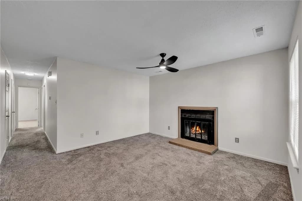 3829 Shooting Star DR, VIRGINIABEACH VA 23456 - Photo 4