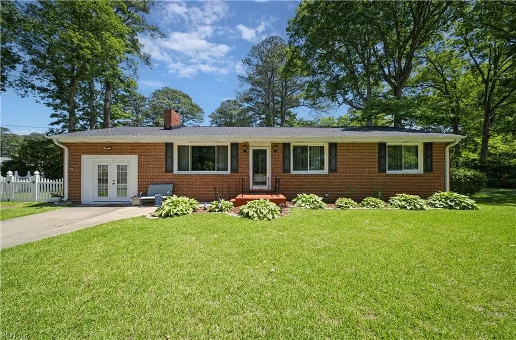 4021 Tanglewood TRL, CHESAPEAKE VA 23325 - Main photo