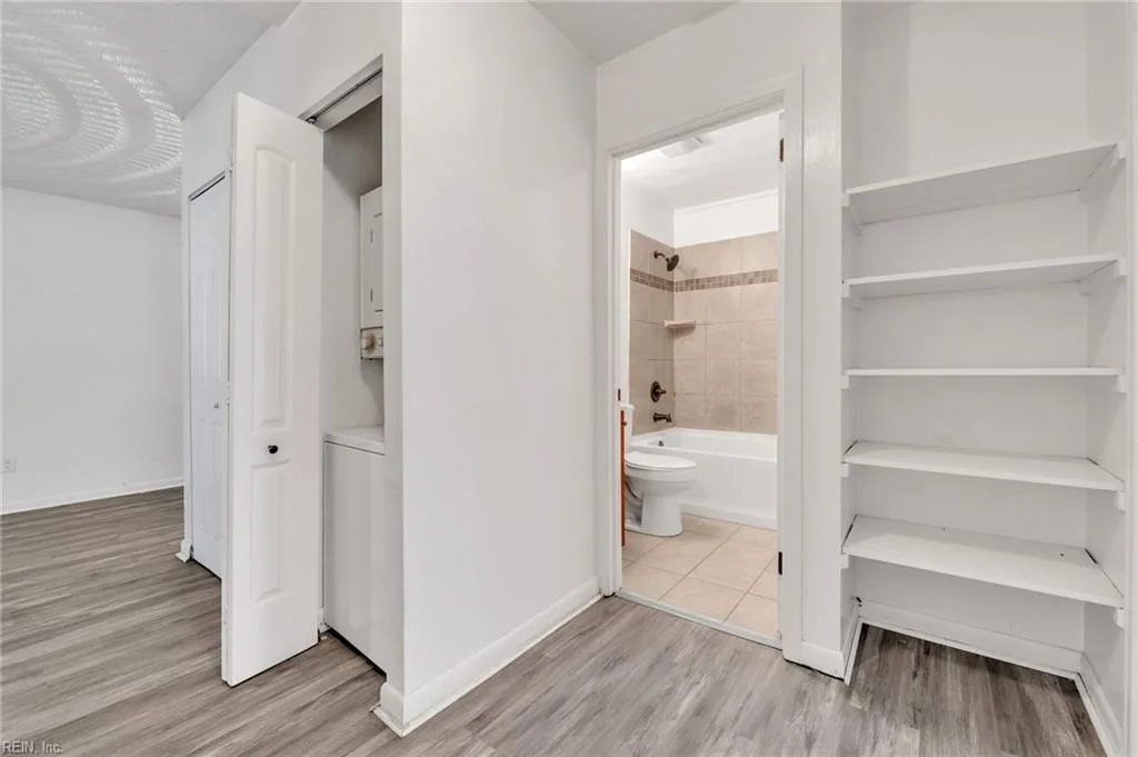 1419 W 40th ST, NORFOLK VA 23508 - Photo 4