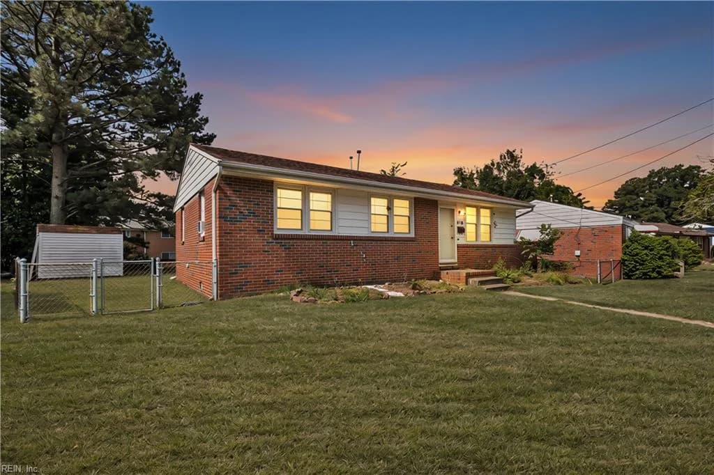 416 Keith CT, CHESAPEAKE VA 23325 - Main photo