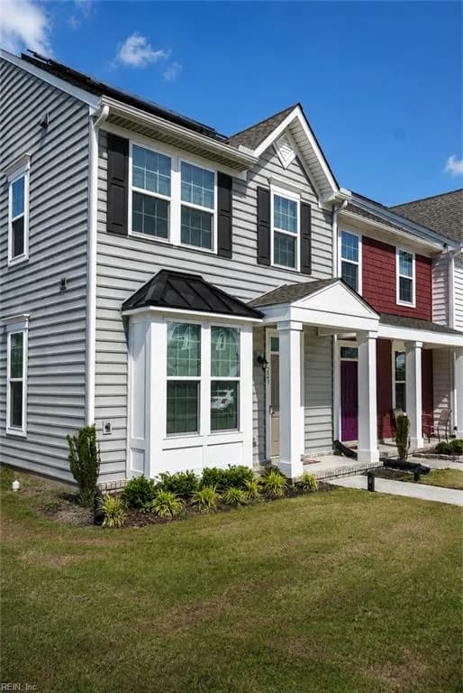 223 Goldenstar LN, PORTSMOUTH VA 23701 - Photo 3