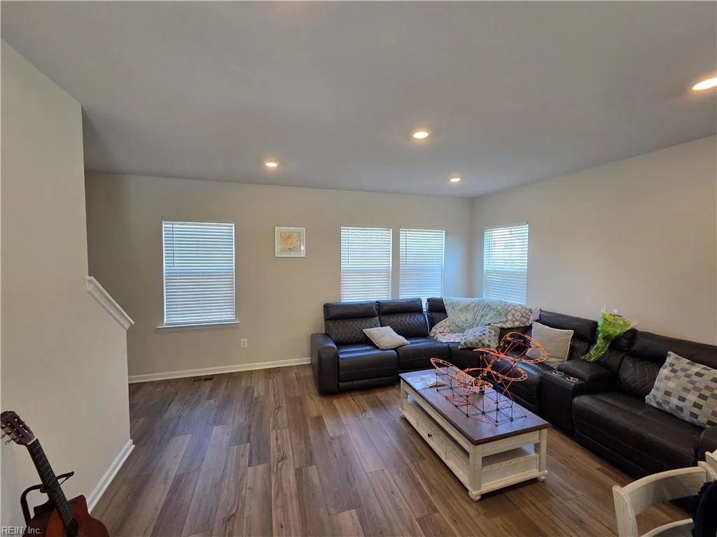 5870 Ginger DR, PROVIDENCEFORGE VA 23140 - Photo 5