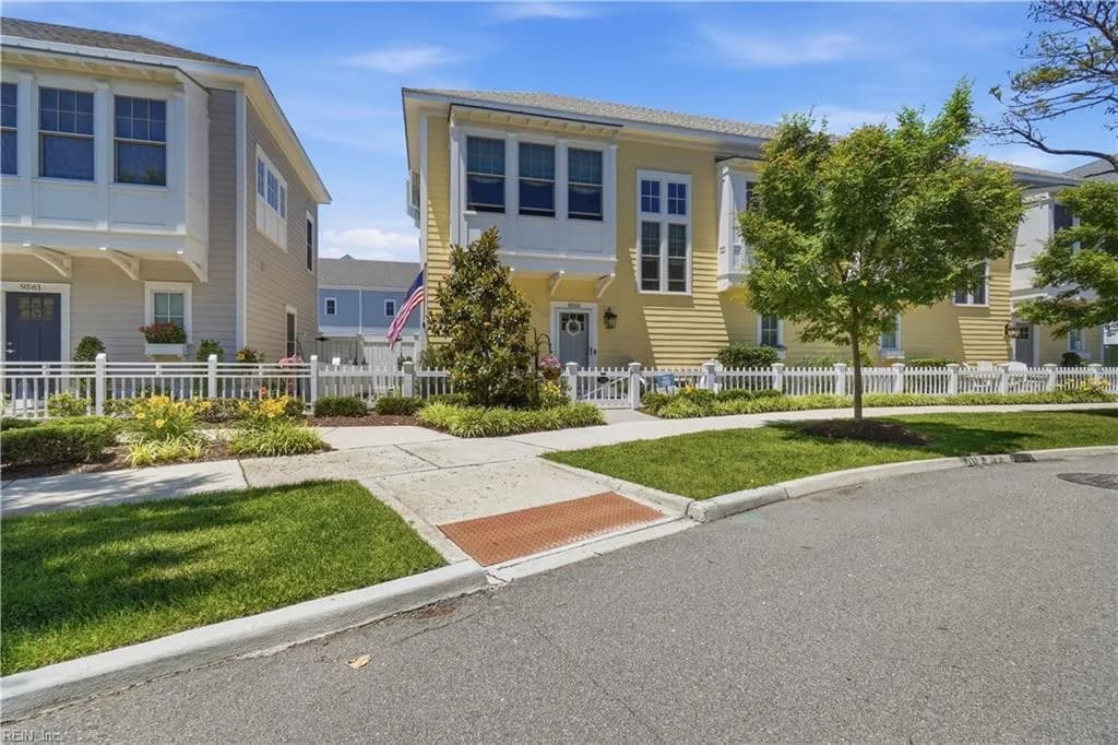 9565 23rd Bay ST, NORFOLK VA 23518 - Photo 3