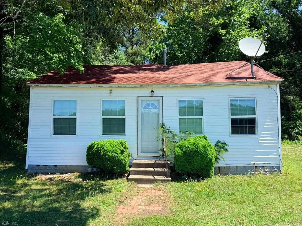 27155 Nelsonia RD, BLOXOM VA 23308 - Photo 4