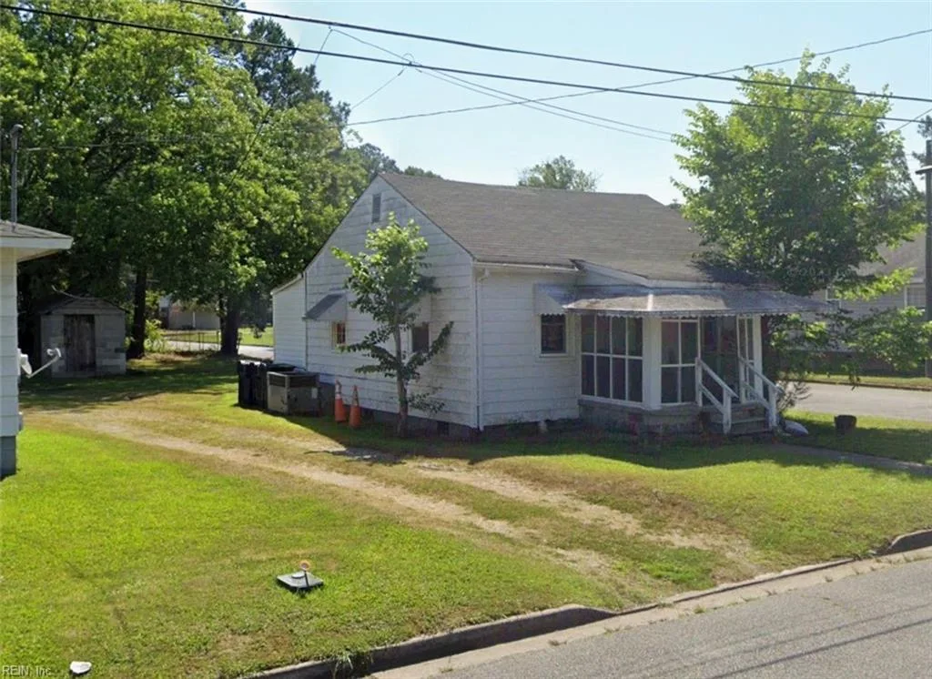 311 Hogart ST, FRANKLIN VA 23851