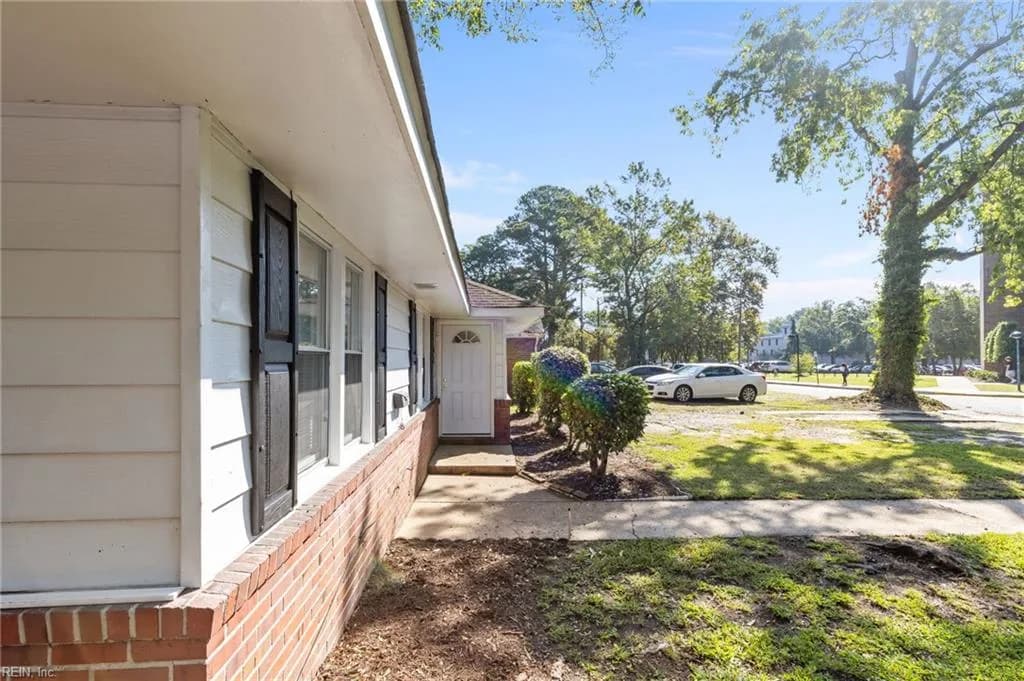 1708 48th ST, NORFOLK VA 23508 - Photo 3