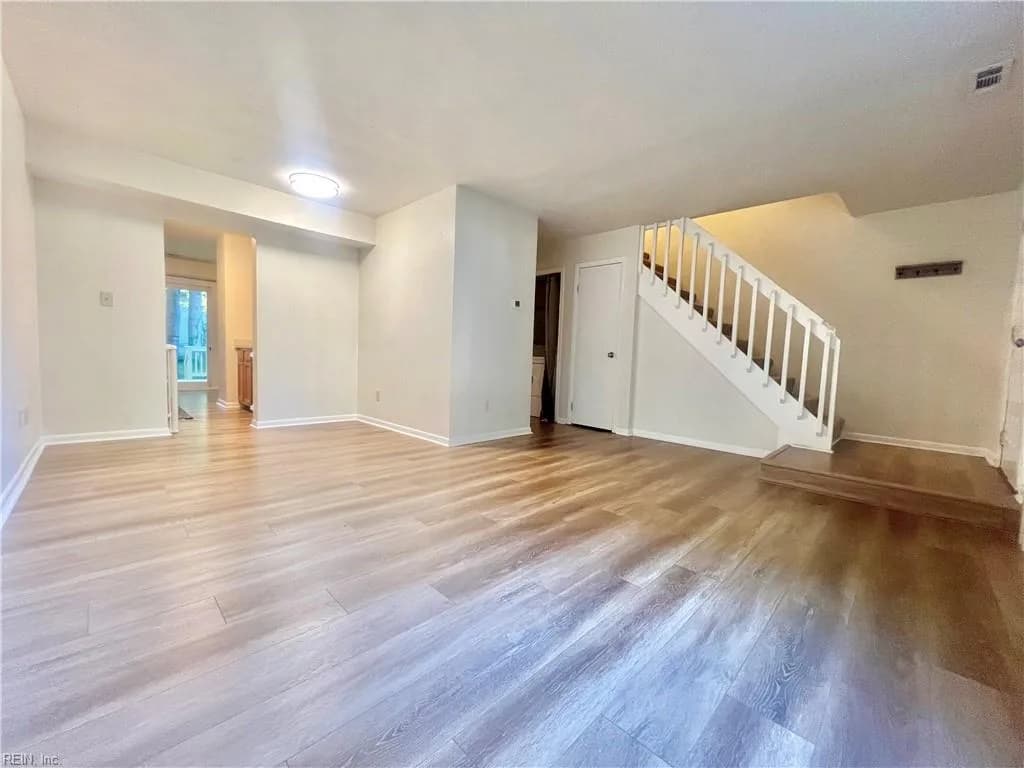 4742 N Greenwell RD, VIRGINIABEACH VA 23455 - Photo 5