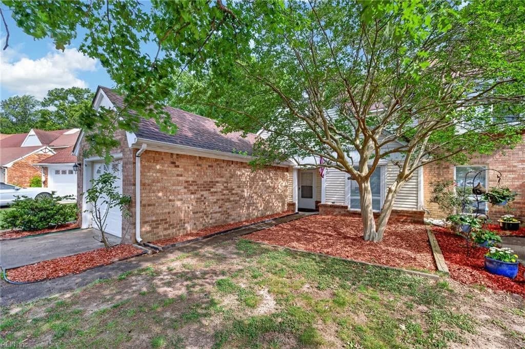 4006 Oak Moss CT, CHESAPEAKE VA 23321 - Photo 4