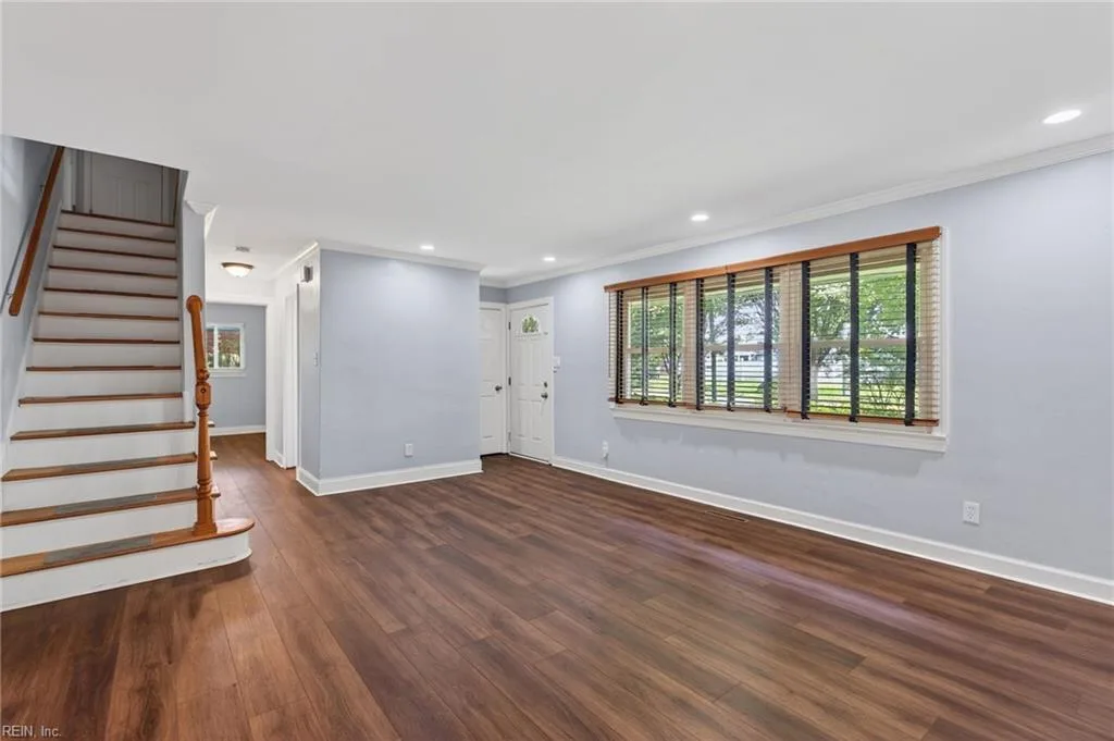 1550 Johnstons RD, NORFOLK VA 23518 - Photo 5