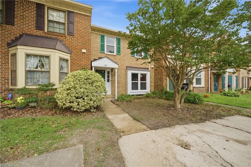 315 Paxford DR, VIRGINIABEACH VA 23462 - Photo 3
